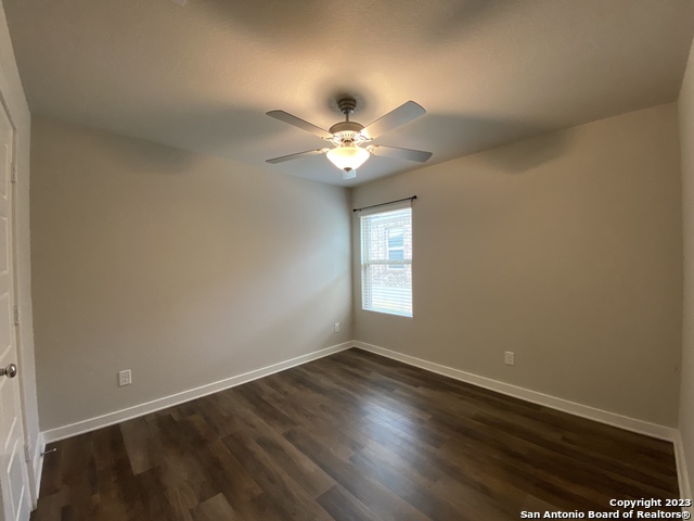 Image 36 of 38 For 6015 Akin Stroll