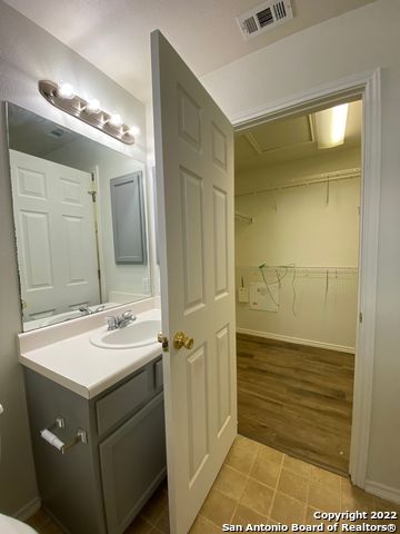 Image 31 of 34 For 373 Starling Crk