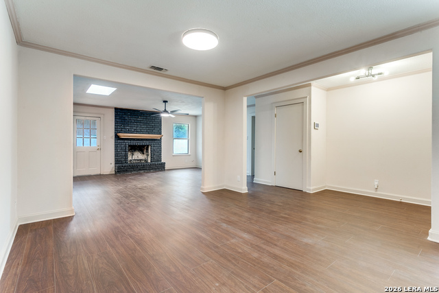 Image 10 of 32 For 710 Balboa  