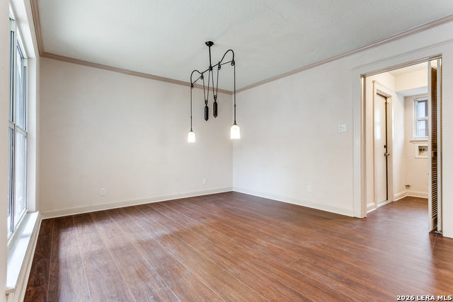 Image 14 of 32 For 710 Balboa  