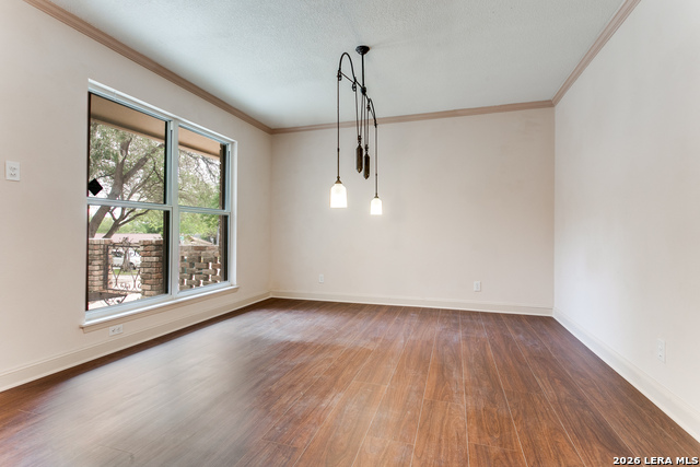 Image 15 of 32 For 710 Balboa  