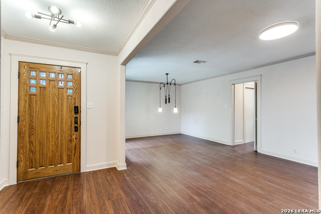 Image 6 of 32 For 710 Balboa  