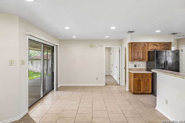 Image 12 of 28 For 900 Boenig St