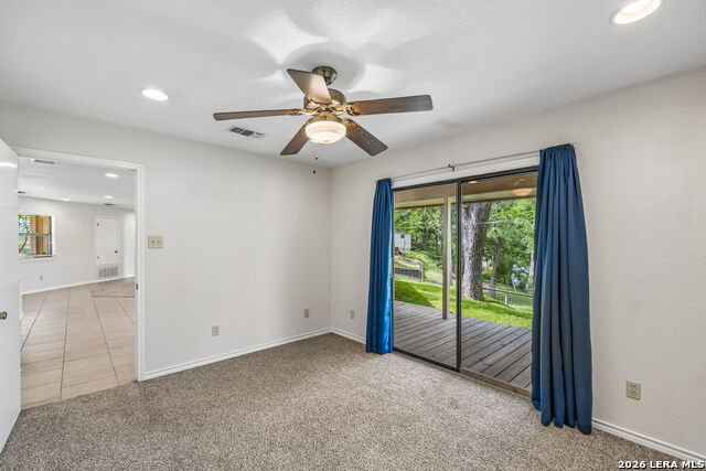 Image 17 of 28 For 900 Boenig St