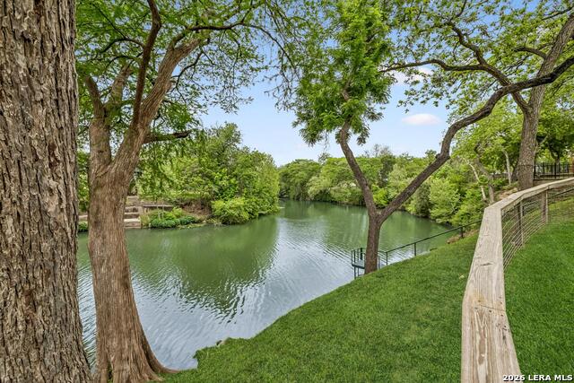 Image 26 of 28 For 900 Boenig St