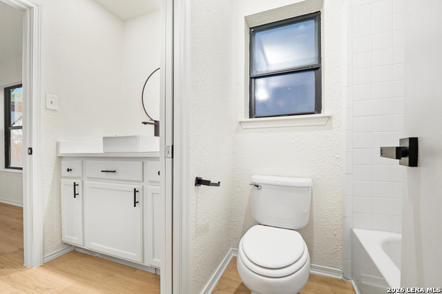 Image 33 of 44 For 4367 Hilton Head St