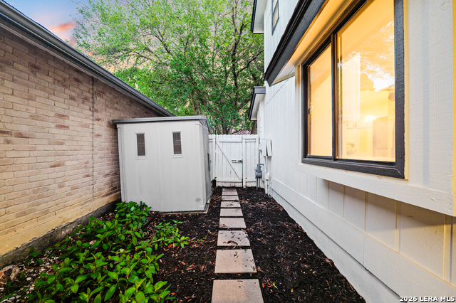 Image 36 of 44 For 4367 Hilton Head St