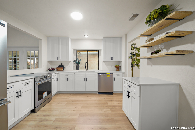 Image 9 of 44 For 4367 Hilton Head St