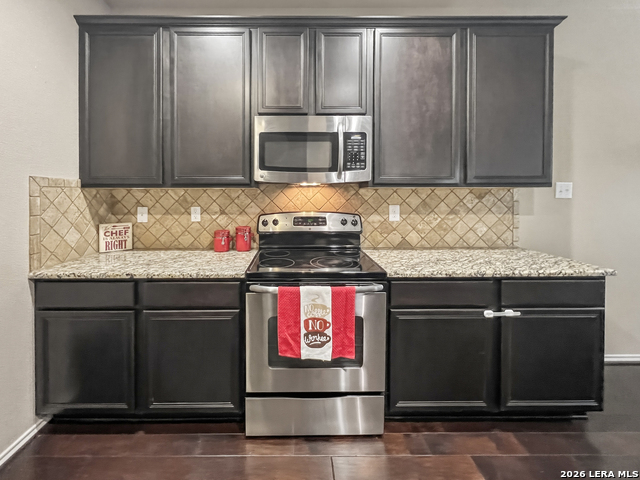 Image 13 of 42 For 7115 Summer Way