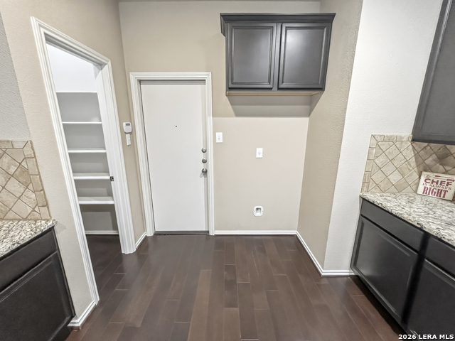 Image 15 of 42 For 7115 Summer Way