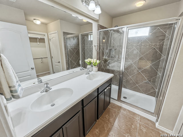 Image 32 of 42 For 7115 Summer Way