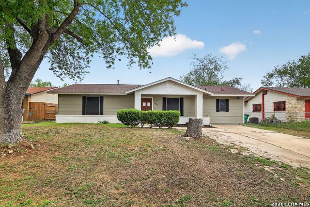 Details for 7410 Brook Valley Dr, San Antonio, TX 78242