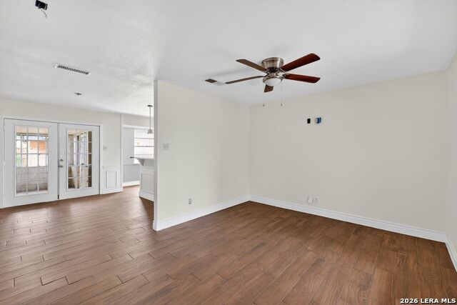 Image 11 of 27 For 7410 Brook Valley Dr