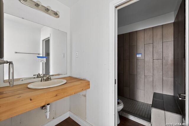 Image 24 of 27 For 7410 Brook Valley Dr