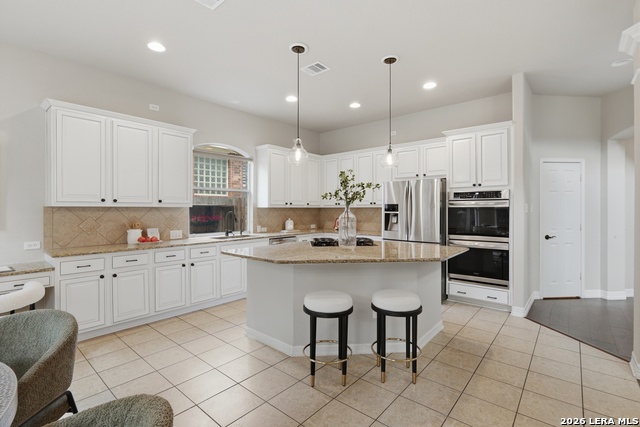 Image 13 of 48 For 24819 Cloudy Crk