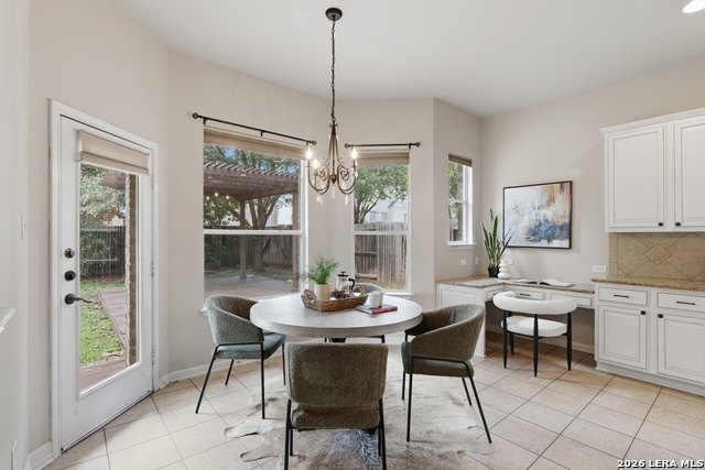 Image 18 of 48 For 24819 Cloudy Crk