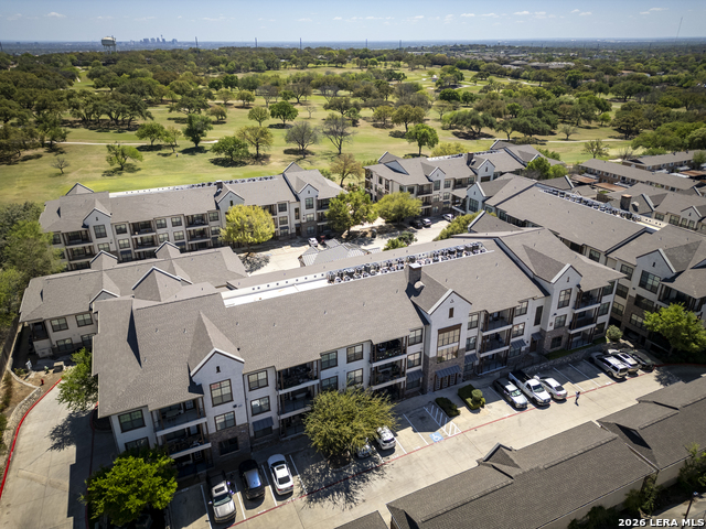 Image 27 of 39 For 7342 Oak Manor Dr  3105