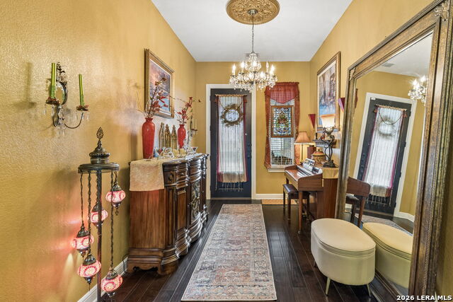 Listing photo id 8 for 123 Cattle Dr