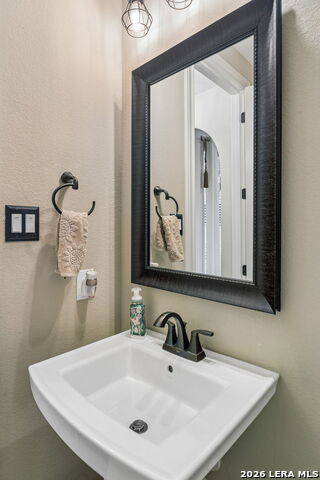 Listing photo id 26 for 123 Cattle Dr