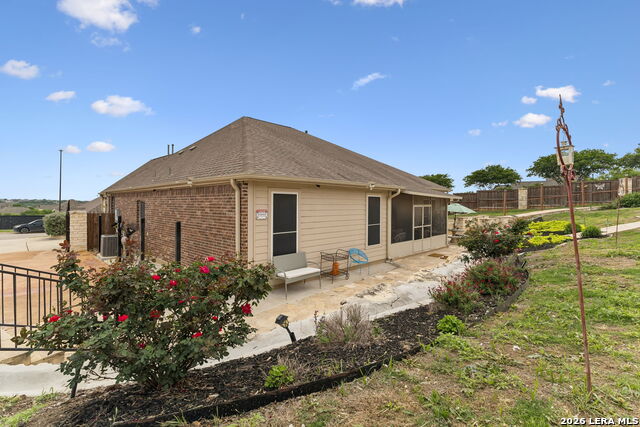 Listing photo id 38 for 123 Cattle Dr