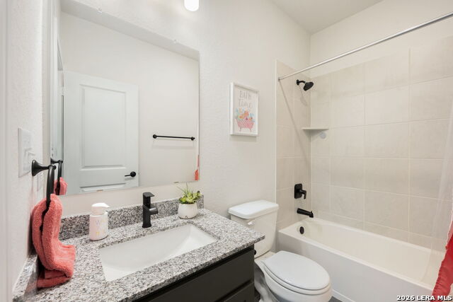 Image 25 of 50 For 1733 Hidden Fox