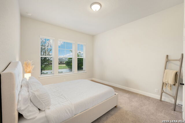 Image 26 of 50 For 1733 Hidden Fox