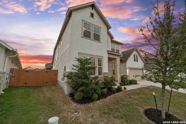 Image 3 of 50 For 1733 Hidden Fox