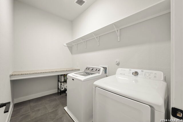 Image 32 of 50 For 1733 Hidden Fox