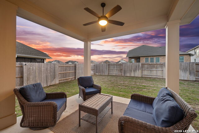 Image 33 of 50 For 1733 Hidden Fox