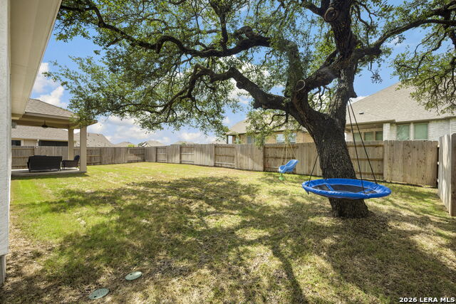 Image 37 of 50 For 1733 Hidden Fox