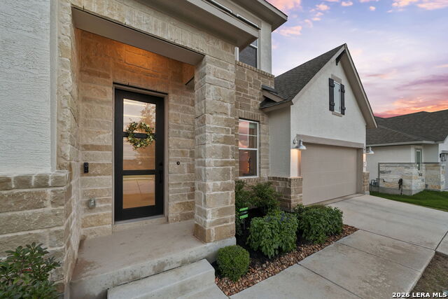 Image 4 of 50 For 1733 Hidden Fox