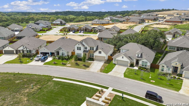 Image 44 of 50 For 1733 Hidden Fox