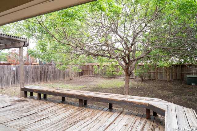 Image 21 of 24 For 4806 Crestwood Hill Dr