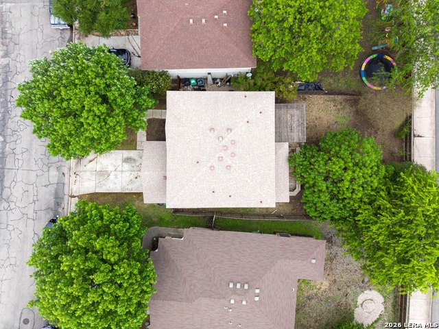 Image 3 of 24 For 4806 Crestwood Hill Dr