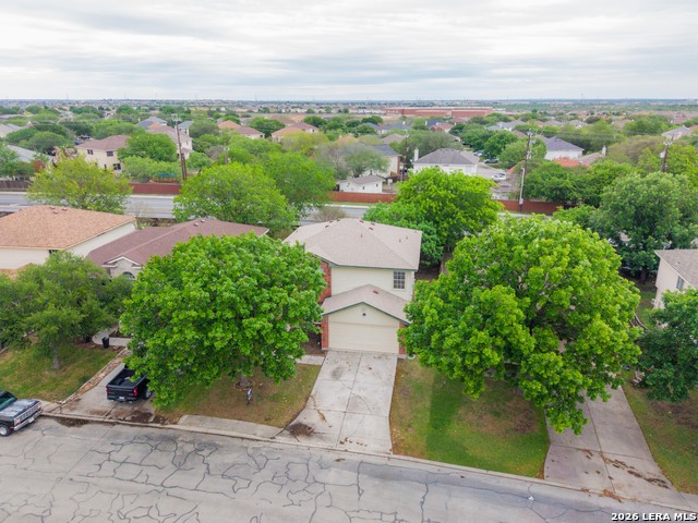 Image 4 of 24 For 4806 Crestwood Hill Dr