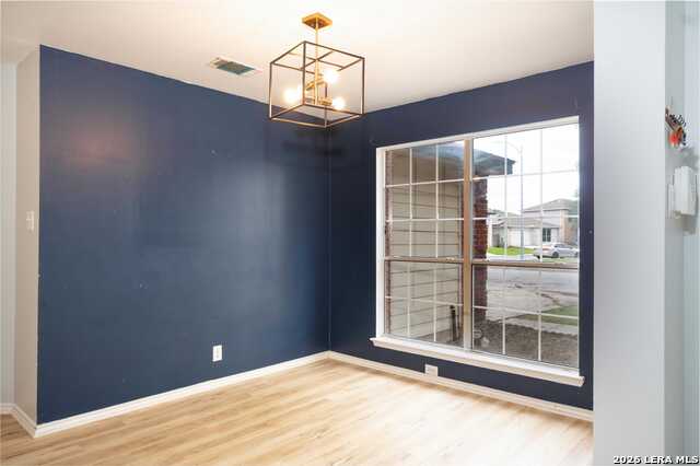 Image 9 of 24 For 4806 Crestwood Hill Dr