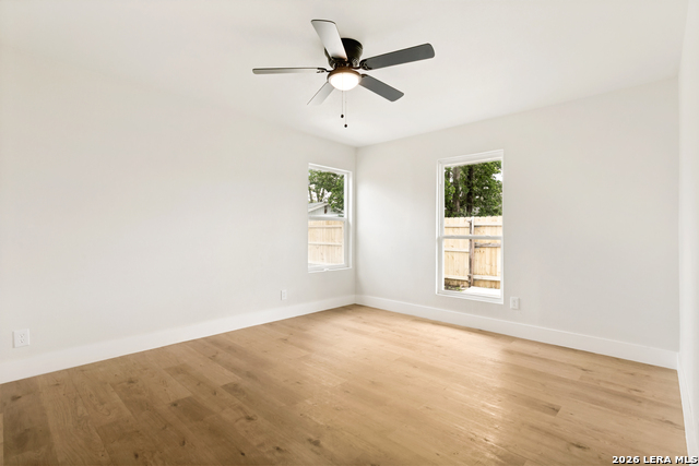 Image 10 of 26 For 2712 Nacogdoches Rd