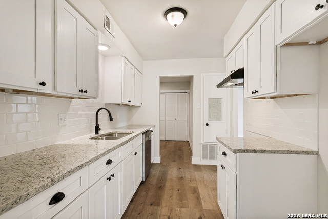 Image 8 of 26 For 2712 Nacogdoches Rd