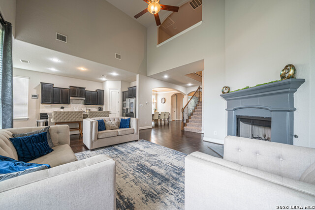 Image 10 of 49 For 744 Mesa Verde