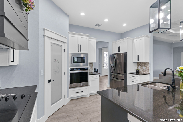 Image 12 of 35 For 9991 Crow Ln