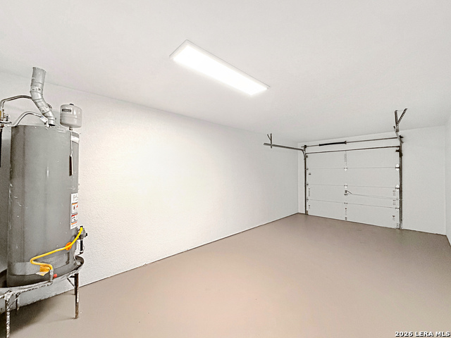 Image 19 of 25 For 250 Flintstone Ln