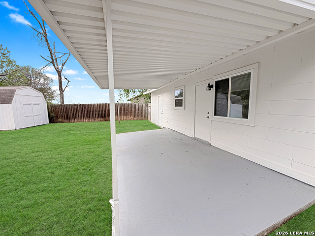 Image 20 of 25 For 250 Flintstone Ln