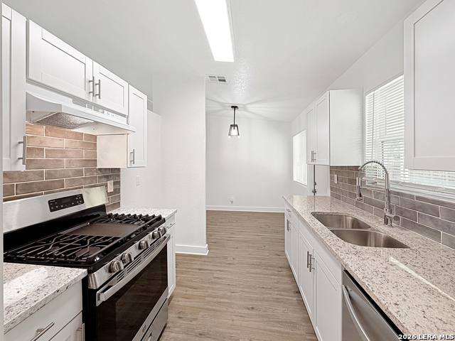 Image 7 of 25 For 250 Flintstone Ln