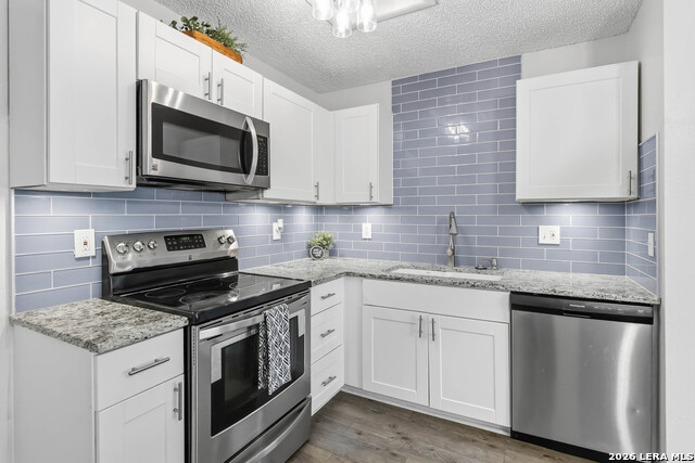 Image 4 of 13 For 12722 Huntsman View Dr