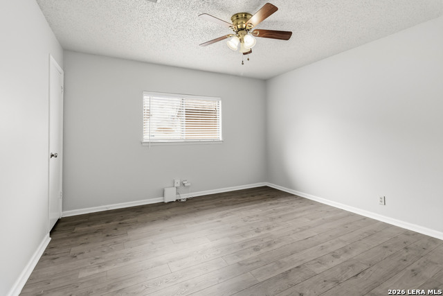 Image 9 of 13 For 12722 Huntsman View Dr