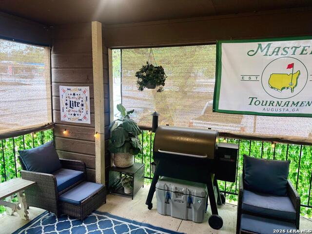 Image 9 of 31 For 11520 Huebner Rd  108