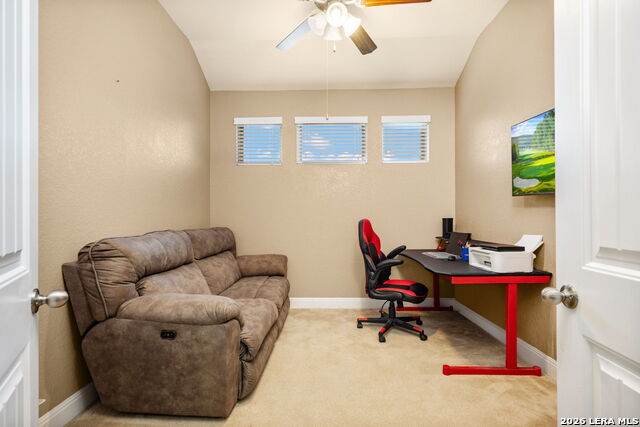 Listing photo id 8 for 1610 Sun Canyon Blvd