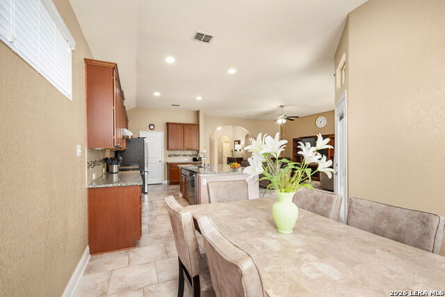 Listing photo id 30 for 1610 Sun Canyon Blvd