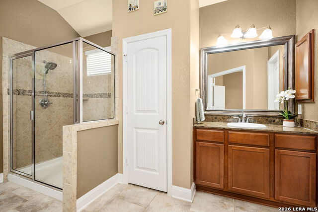 Listing photo id 36 for 1610 Sun Canyon Blvd