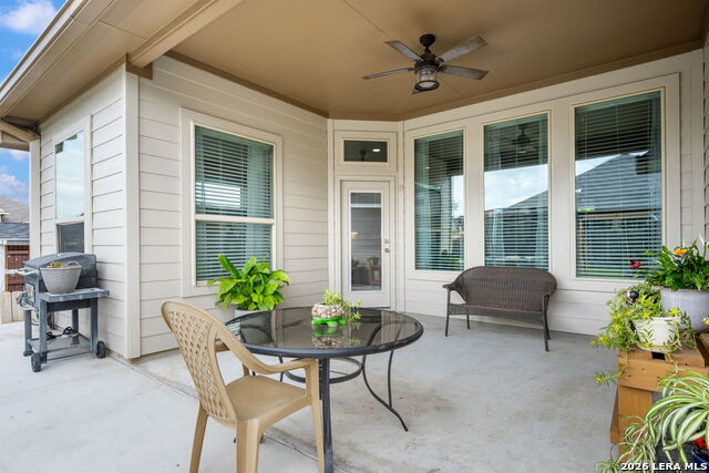 Listing photo id 53 for 1610 Sun Canyon Blvd